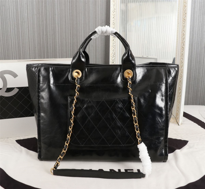 Ch**el shopping bags
